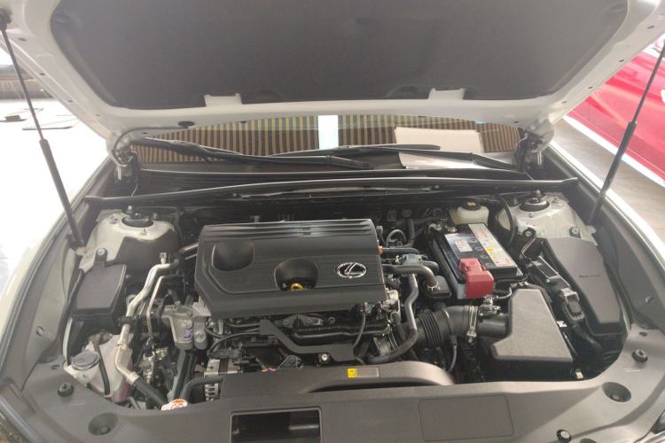 Used Lexus ES 2025 200 Premium Edition Engine Bay