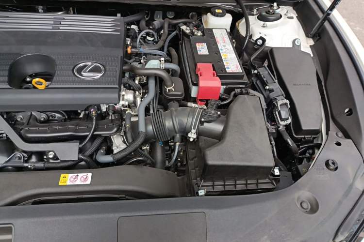 Used Lexus ES 2025 200 Premium Edition Engine Bay Left