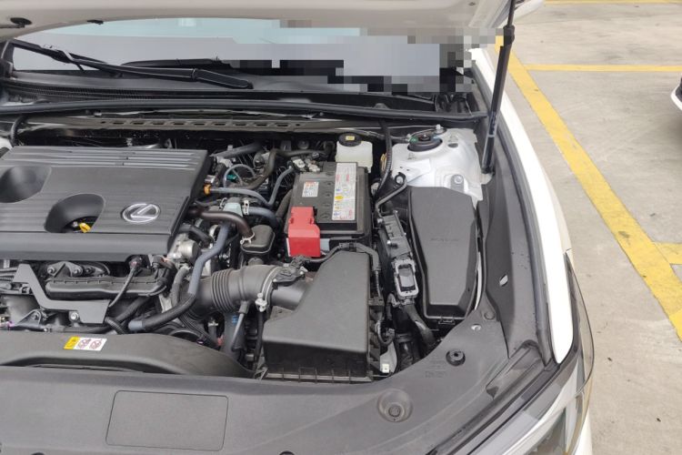 Used Lexus ES 2025 200 Premium Edition Engine Bay Left
