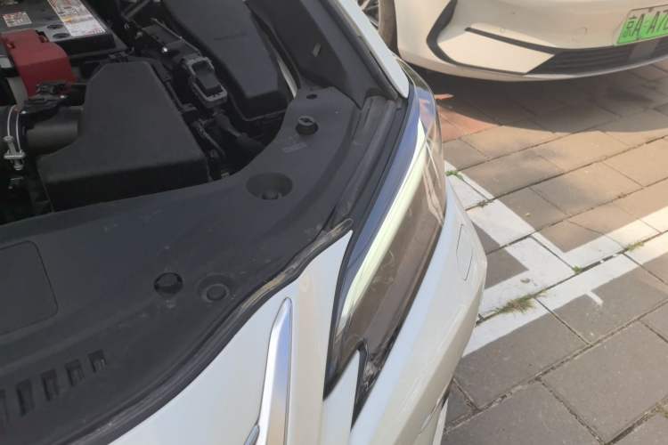 Used Lexus ES 2025 200 Premium Edition Engine Bay Left