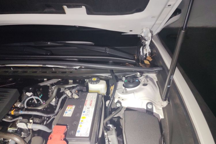 Used Lexus ES 2025 200 Premium Edition Engine Bay Left