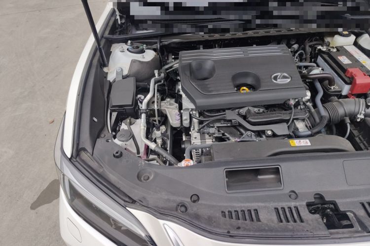 Used Lexus ES 2025 200 Premium Edition Engine Bay Right