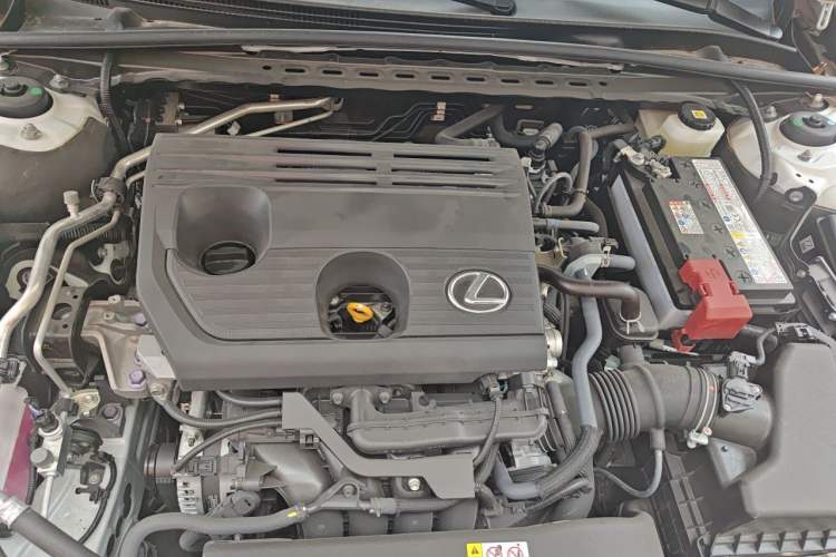 Used Lexus ES 2025 200 Premium Edition Engine Bay