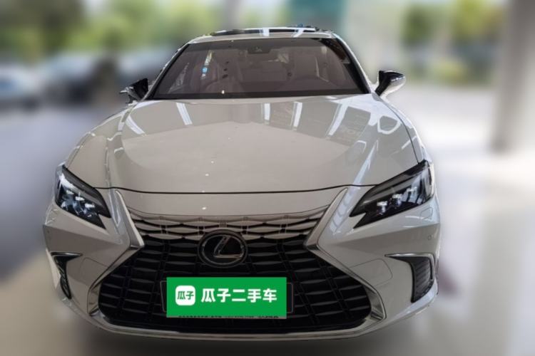 Used Lexus ES 2025 200 Premium Edition Front