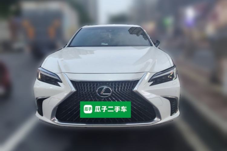 Used Lexus ES 2025 200 Premium Edition Front