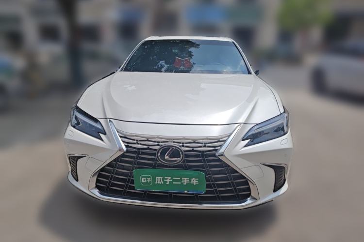 Used Lexus ES 2025 200 Premium Edition Front