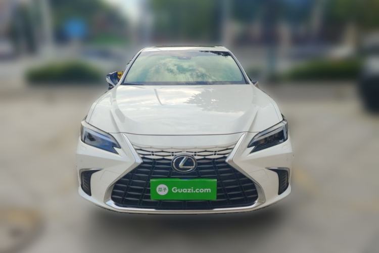 Used Lexus ES 2025 200 Premium Edition Front