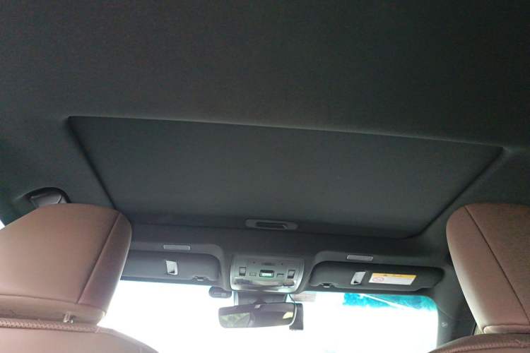 Used Lexus ES 2025 200 Premium Edition Headliner