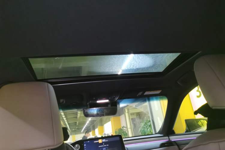Used Lexus ES 2025 200 Premium Edition Headliner