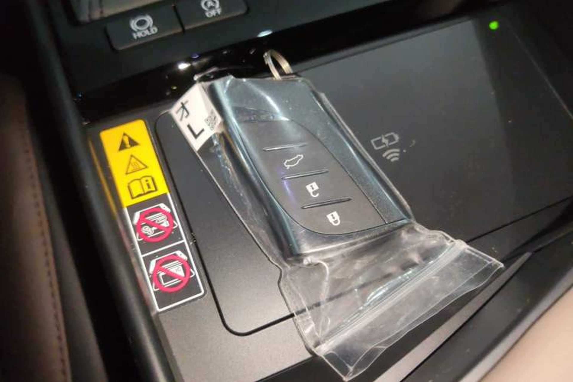 Used Lexus ES 2025 200 Premium Edition Interior 1