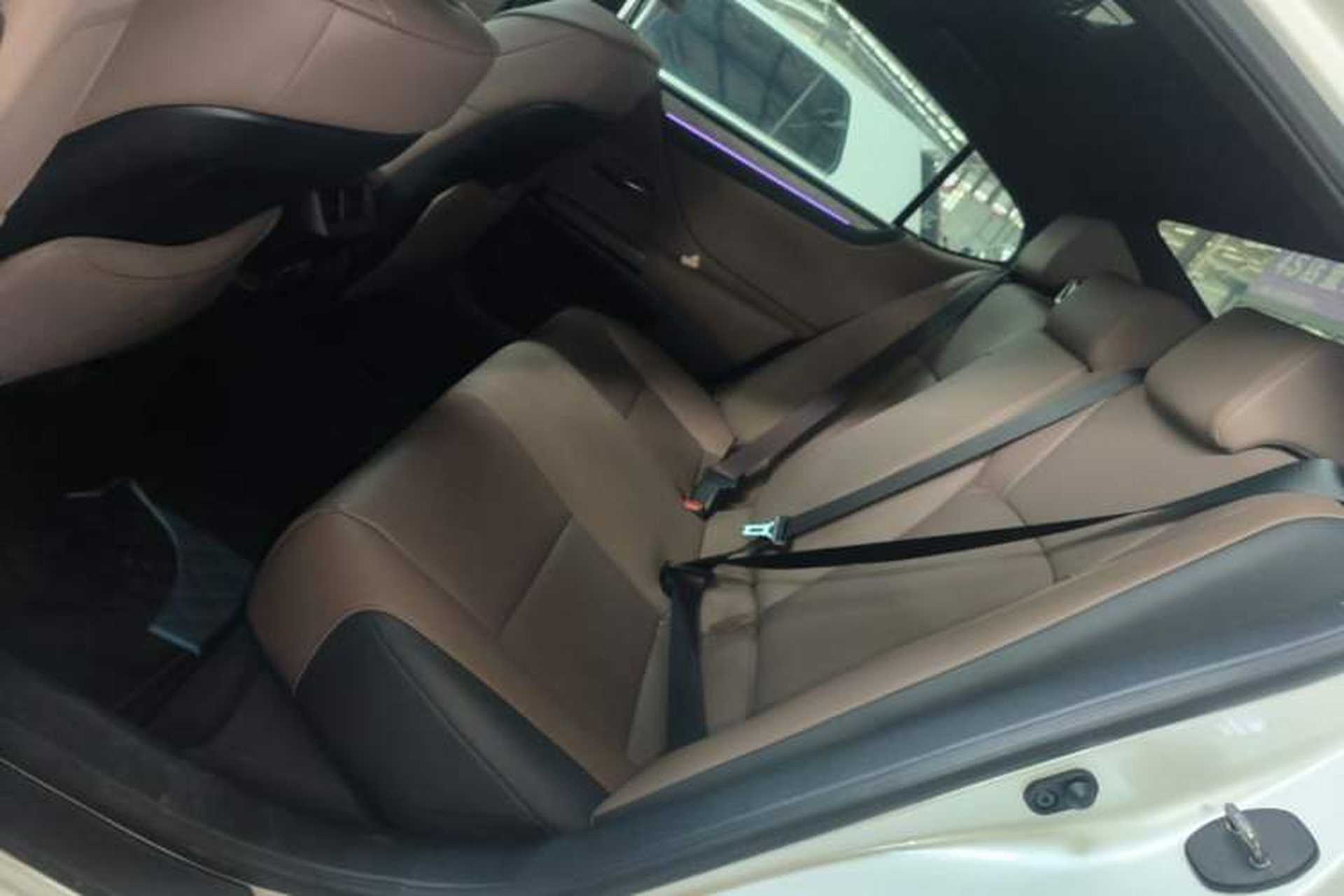 Used Lexus ES 2025 200 Premium Edition Left Rear Seat