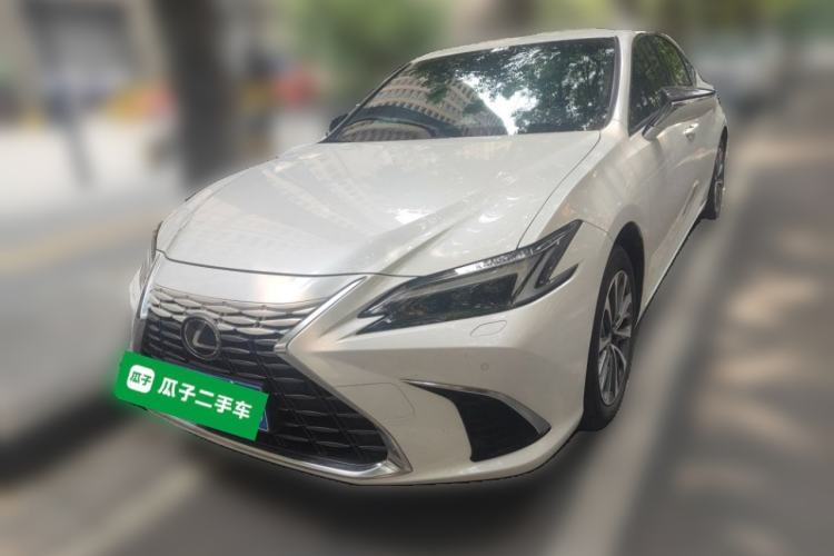 Lexus ES 2025 200 Premium Edition مستعملة Guazi used car, China used car export, Used car for sale, Used  cars, Cheapest cars for sale
