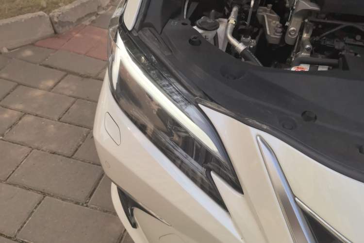 Used Lexus ES 2025 200 Premium Edition Right Front Headlight