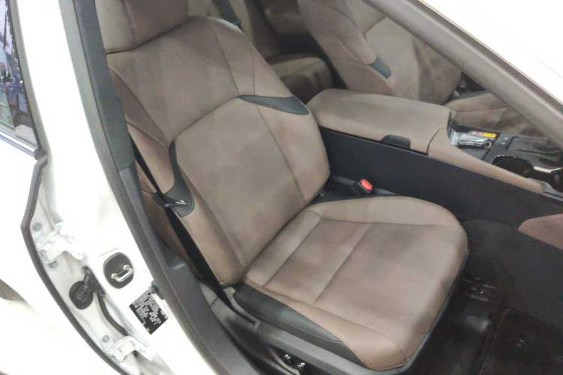 Used Lexus ES 2025 200 Premium Edition Right Front Seat