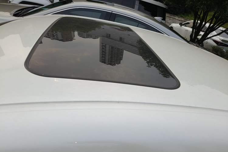 Used Lexus ES 2025 200 Premium Edition Roof