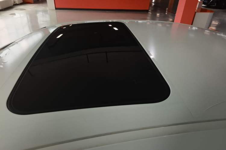 Used Lexus ES 2025 200 Premium Edition Roof