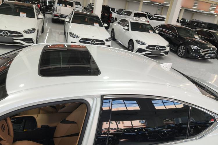 Used Lexus ES 2025 200 Premium Edition Roof