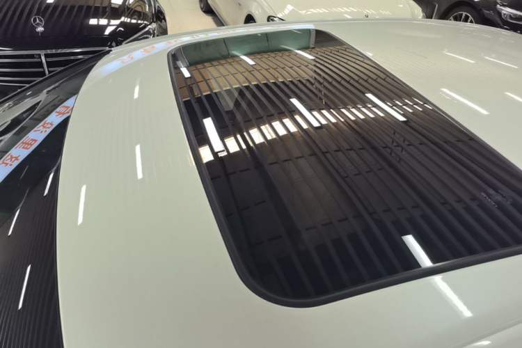 Used Lexus ES 2025 200 Premium Edition Roof