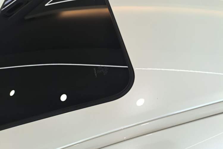 Used Lexus ES 2025 200 Premium Edition Roof