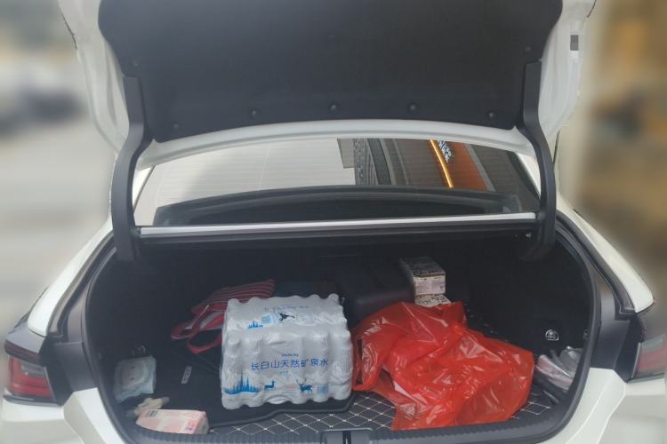 Used Lexus ES 2025 200 Premium Edition Trunk