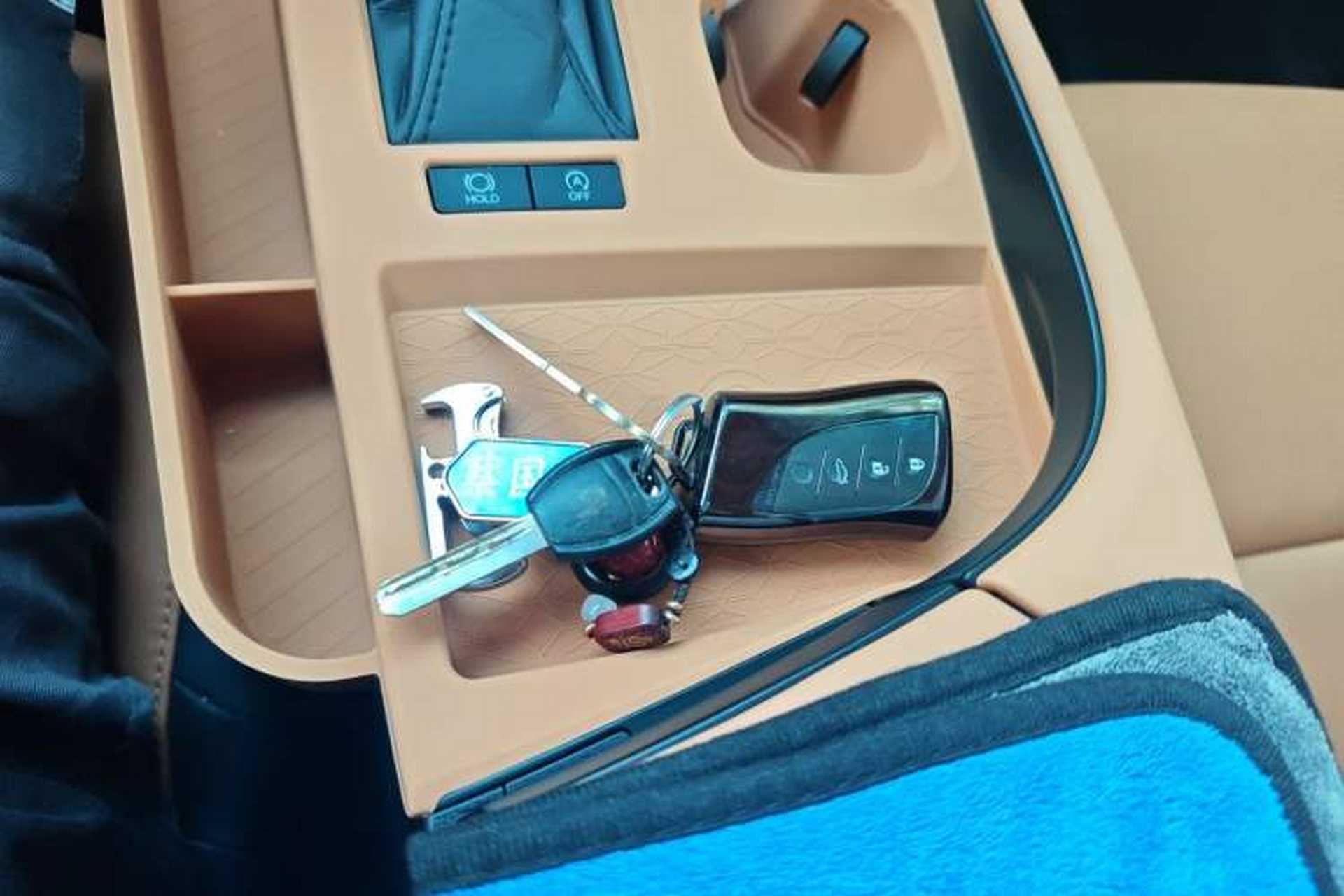 Used Lexus ES 2025 200 Premium Edition Vehicle Key