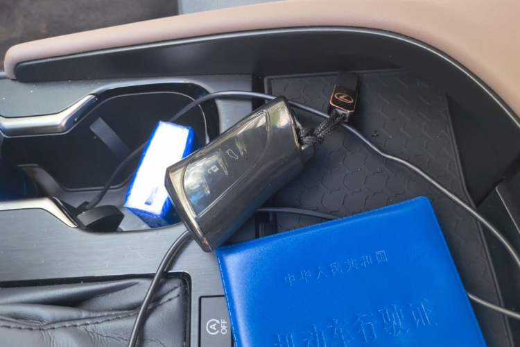 Used Lexus ES 2025 200 Premium Edition Vehicle Key