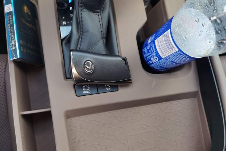 Used Lexus ES 2025 200 Premium Edition Vehicle Key