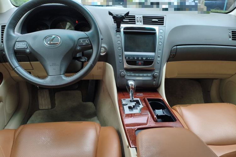 Used Lexus GS 2010 300 Center Console