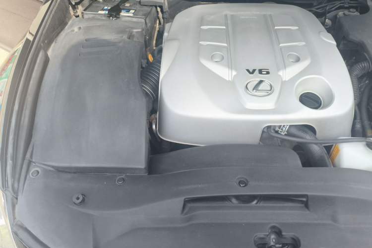 Used Lexus GS 2010 300 Engine Bay Right