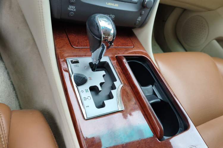 Used Lexus GS 2010 300 Gear Lever