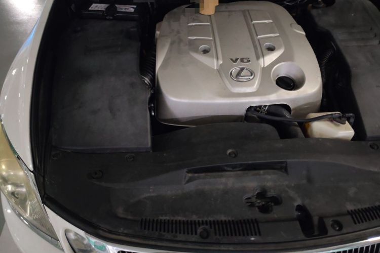 Used Lexus GS 2010 300 Engine Bay Right