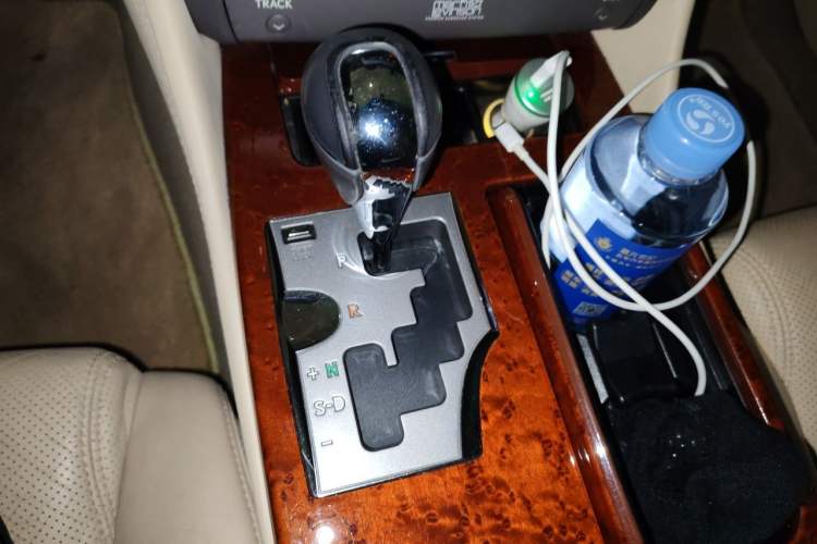 Used Lexus GS 2010 300 Gear Lever
