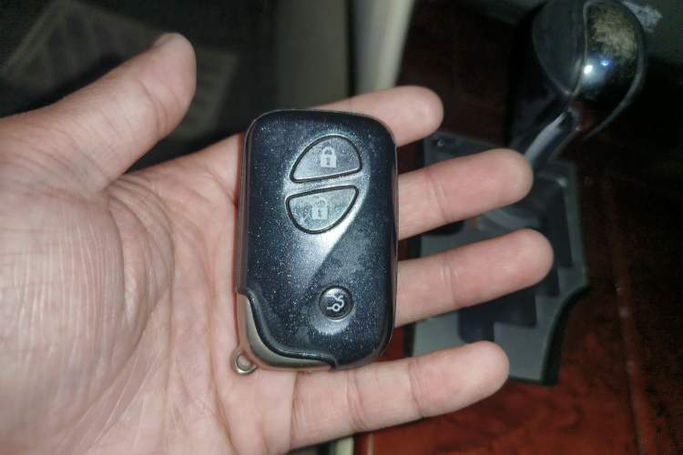 Used Lexus GS 2011 300 Brilliant Edition Vehicle Key