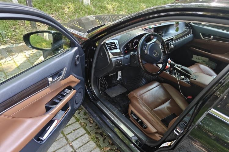 Used Lexus GS 2012 350 Luxury All-Wheel-Drive Version Driver Seat