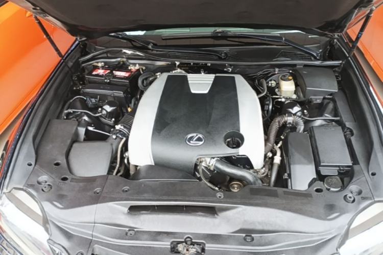 Used Lexus GS 2012 350 Luxury All-Wheel-Drive Version Engine Bay
