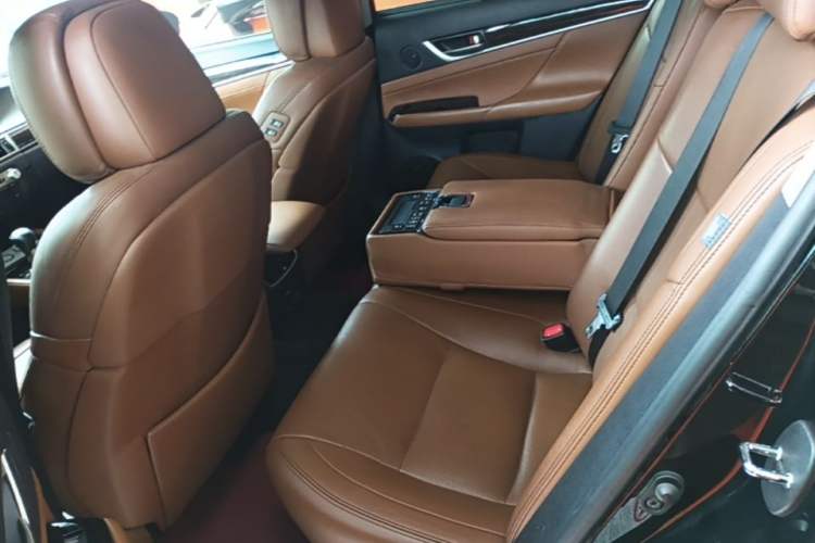 Used Lexus GS 2012 350 Luxury All-Wheel-Drive Version Left Rear Seat