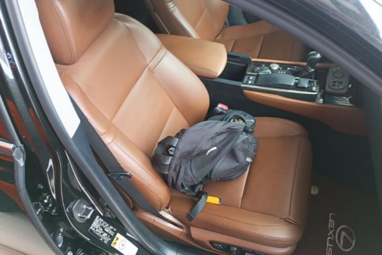Used Lexus GS 2012 350 Luxury All-Wheel-Drive Version Right Front Seat