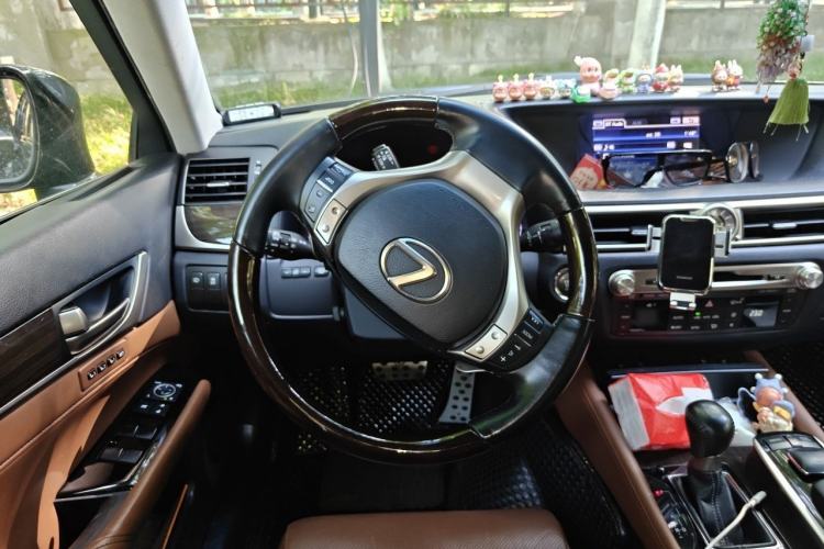 Used Lexus GS 2012 350 Luxury All-Wheel-Drive Version Steering Wheel