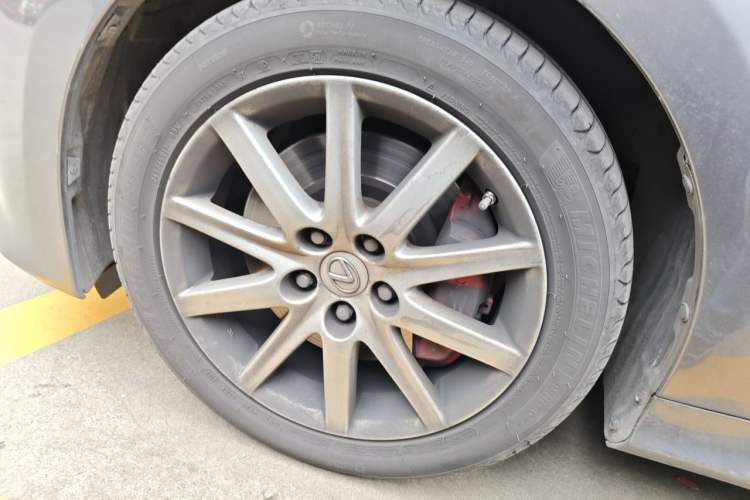 Used Lexus GS 2012 250 Leading Edition Right Front Wheel Hub