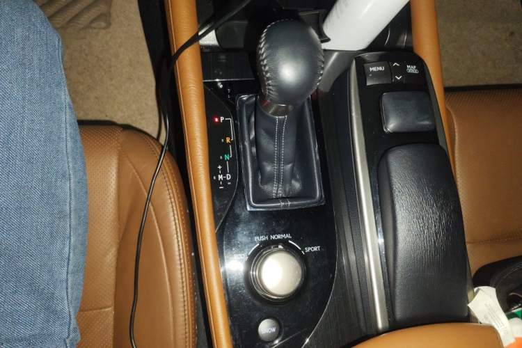 Used Lexus GS 2012 250 Leading Edition Gear Lever
