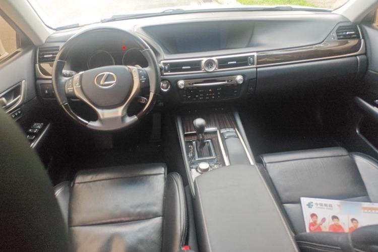 Used Lexus GS 2012 250 Luxury Edition Center Console