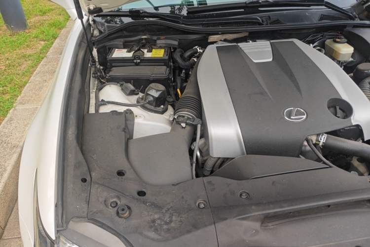 Used Lexus GS 2012 250 Luxury Edition Engine Bay Right