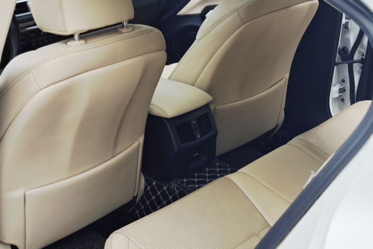 Used Lexus GS 2012 250 Leading Edition Interior 4