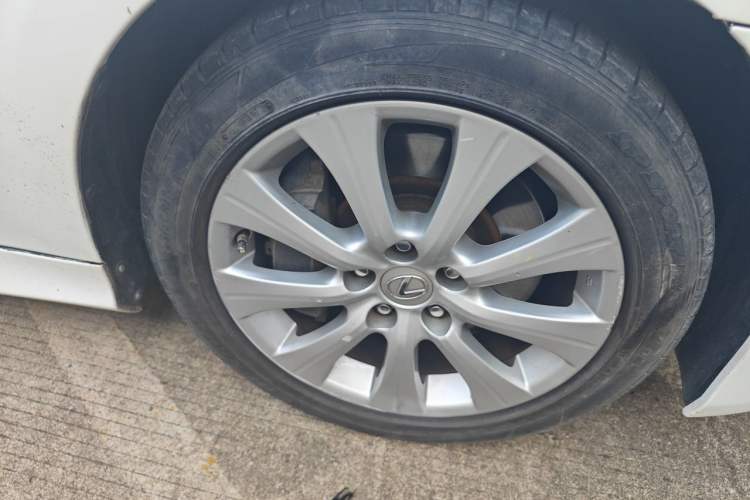 Used Lexus GS 2012 250 Leading Edition Right Front Wheel Hub