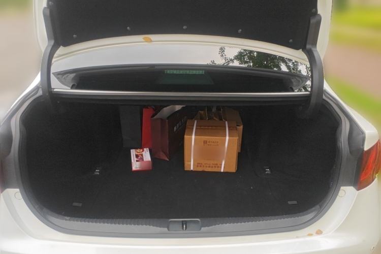 Used Lexus GS 2012 250 Luxury Edition Trunk