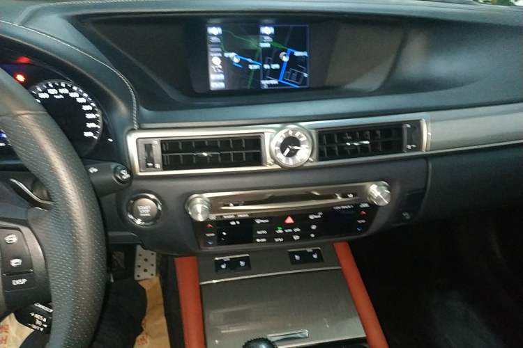 Used Lexus GS 2014 250 F SPORT Audio And AC Panel