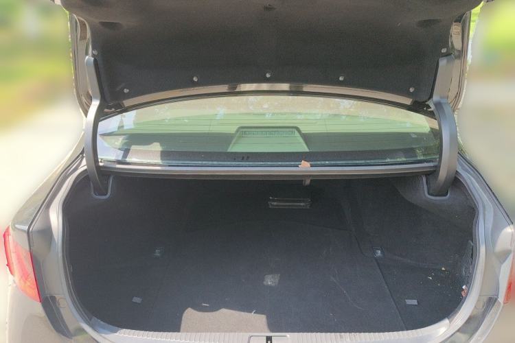 Used Lexus GS 2014 250 Leading Edition Trunk