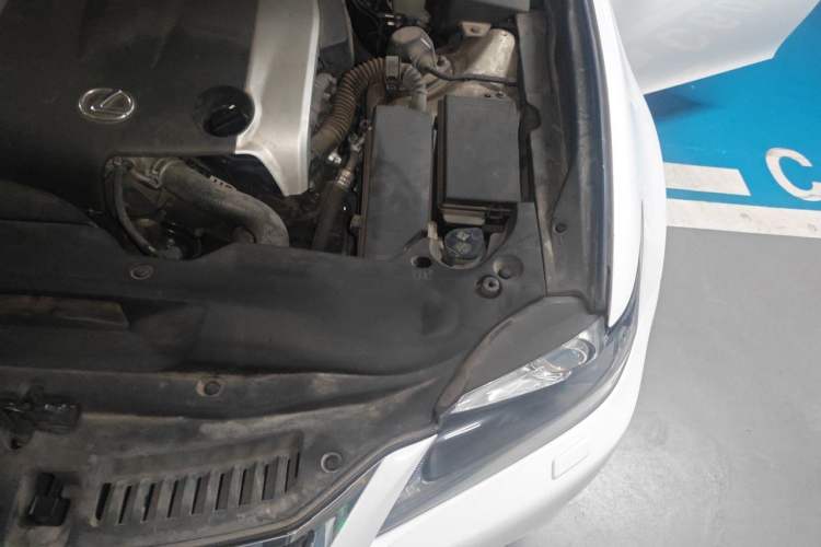 Used Lexus GS 2014 250 F SPORT Engine Bay Left