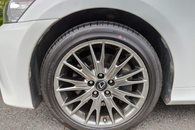Used Lexus GS 2014 250 F SPORT Left Front Wheel Hub