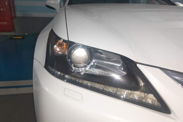 Used Lexus GS 2014 250 F SPORT Right Front Headlight